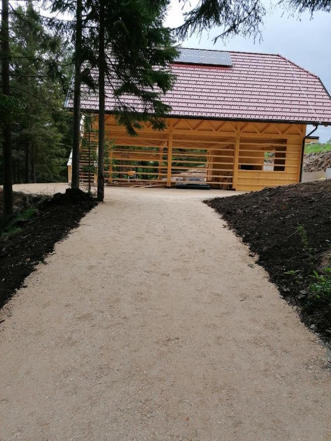 Hotel Kamp Beli Gaber Stari Trg pri Lozu Zewnętrze zdjęcie