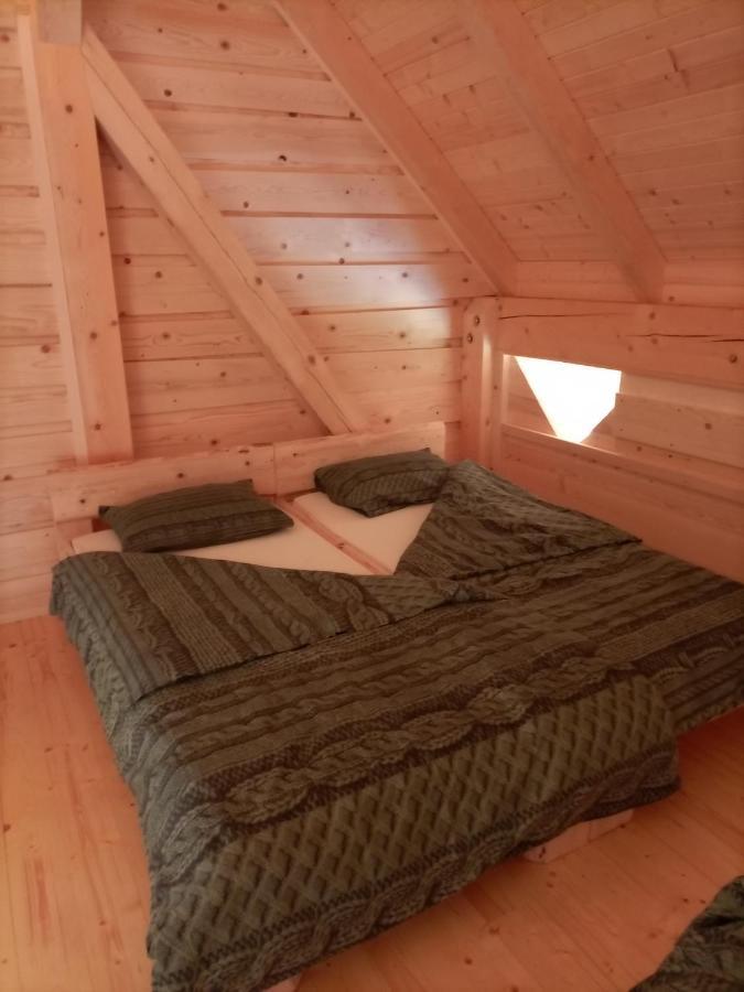Hotel Kamp Beli Gaber Stari Trg pri Lozu Zewnętrze zdjęcie